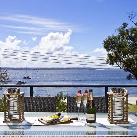 Dutchie'S Dream - Glorious Views And Opposite Dutchies Beach Nelson Bay Buitenkant foto