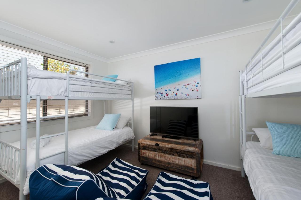 Dutchie'S Dream - Glorious Views And Opposite Dutchies Beach Nelson Bay Buitenkant foto